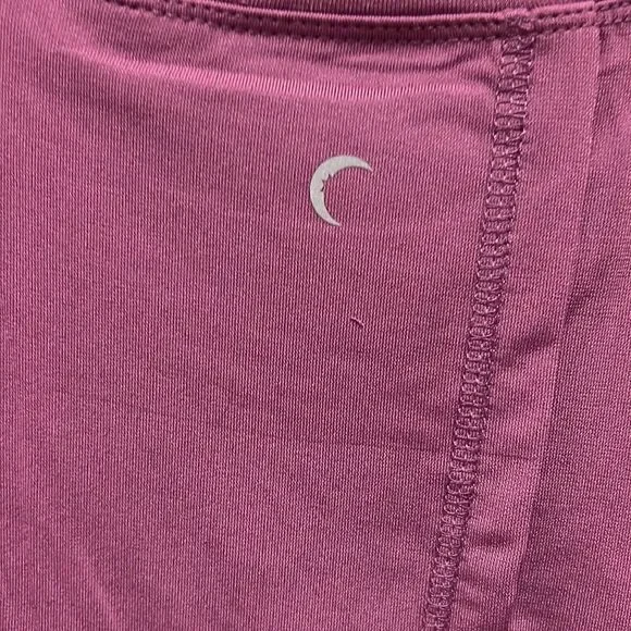 Zyia Active Elegant Muscle Sleeveless Tank Top - Picture 4 of 8